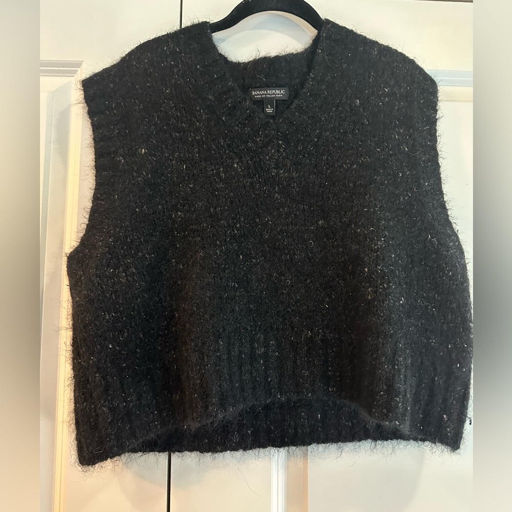 Banana Republic Fuzzy Knit Vest - new without tags